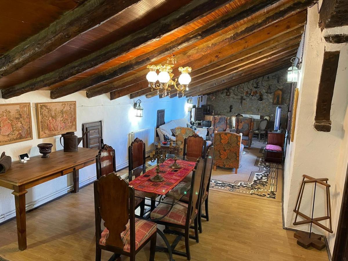 Casa Rural Vicenta 1750 Albentosa Exterior foto
